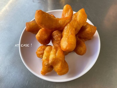 ปาท่องโก๋