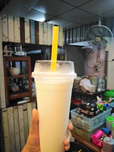 น้ำมะพร้าวปั่น