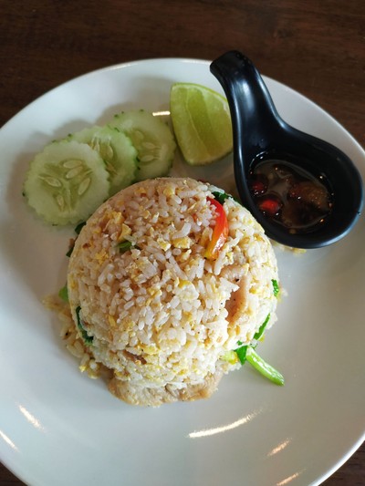 ข้าวผัดรถไฟ