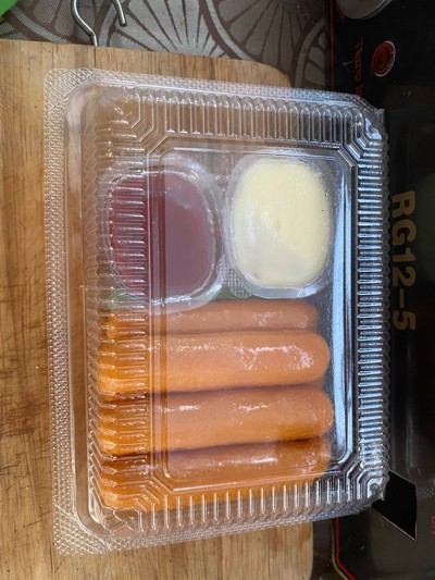 อาหาร หรือ เครื่องดื่ม