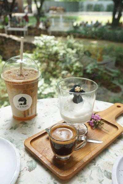 อาหาร หรือ เครื่องดื่ม