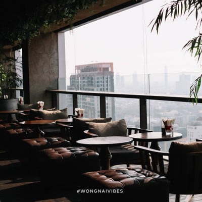 บรรยากาศ Scarlett Wine Bar & Restaurant โรงแรมพูลแมน จี สีลม