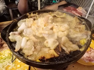 อาหาร หรือ เครื่องดื่ม