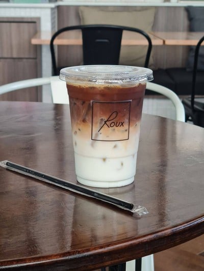 เมนูของร้าน Roux Cafe