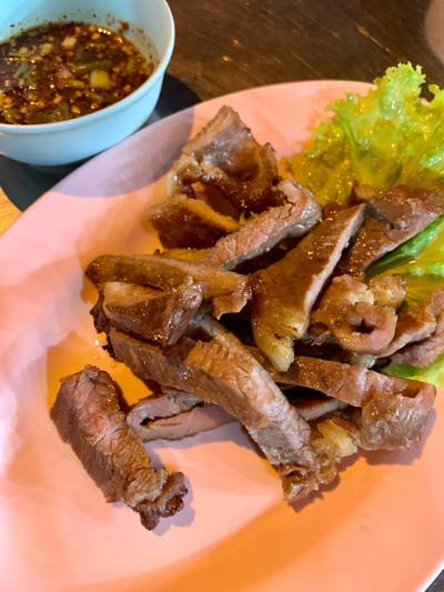 เนื้อย่างติดมัน