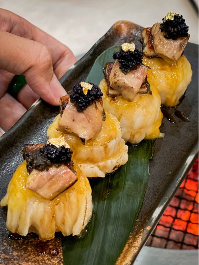 ซูชิ 4 King ฟัวกราส์ Lobster miso