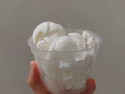 ไอติมกะทิ