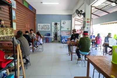 บรรยากาศ ก๋วยเตี๋ยวป้าหอม แม่ฮ่องสอน