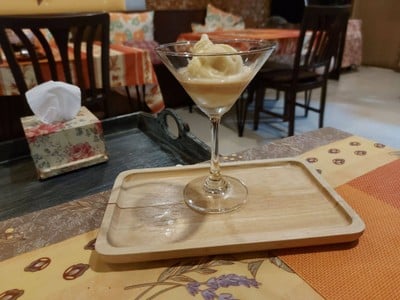 อาหาร หรือ เครื่องดื่ม