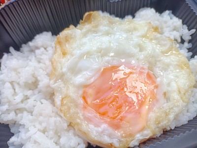 ไข่ดาว
