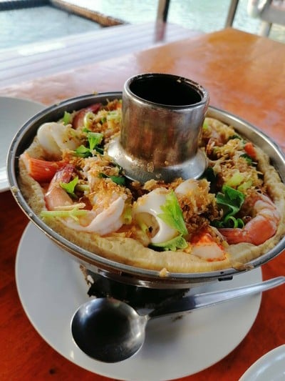 ไข่ตุ๋นทะเลหม้อไฟ