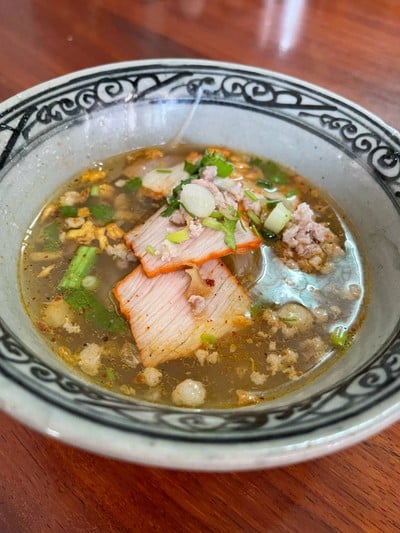 เมนูของร้าน ก๋วยเตี๋ยวสุจินต์