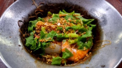 กุ้งอบวุ้นเส้น