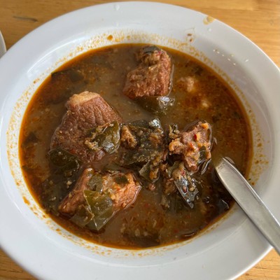 แกงหมูชะมวง