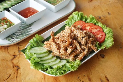 อาหาร หรือ เครื่องดื่ม
