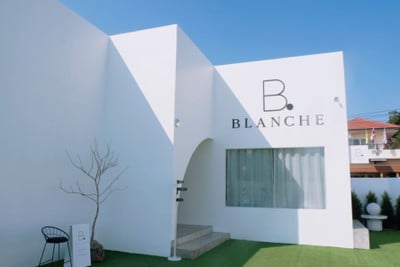 บรรยากาศ B.BLANCHE CAFE
