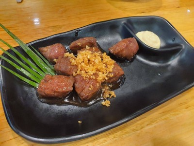 อาหาร หรือ เครื่องดื่ม