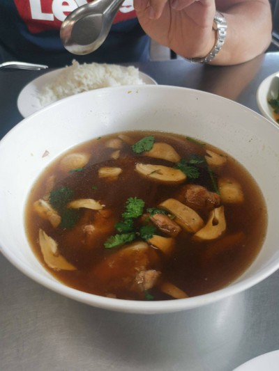 อาหาร หรือ เครื่องดื่ม