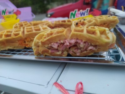 อาหาร หรือ เครื่องดื่ม