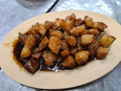 หมูบะเต็ง