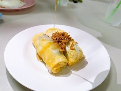 ข้าวเกรียบปากหม้อปารีส ธาตุเชิงชุม