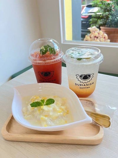 Durian Cafe Durianism Samyan คาเฟ่ทุเรียน สามย่าน