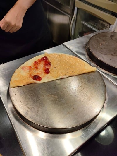 อาหาร หรือ เครื่องดื่ม