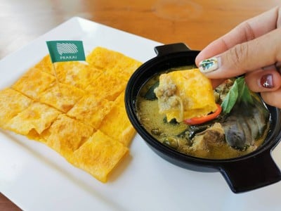 โรตีแกงเขียวหวานไก่.