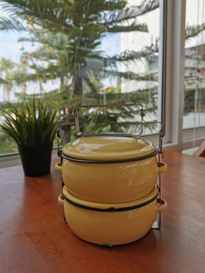 ข้าวต้มแซ่บเนื้อตุ๋น