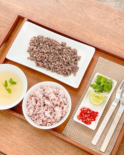 ข้าวหมูสับหนำเลี๋ยบ