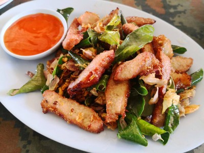 แป้งนมหมูทอด