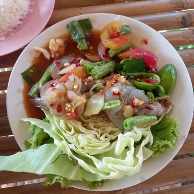 ตำกุ้งสด