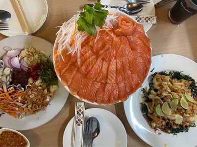 เมนู สดทุกอย่าง ใครอยากทานในราคาหลัก 100 มาได้