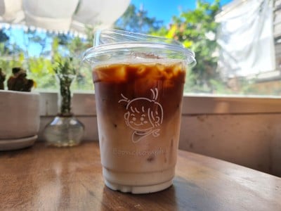 เมนู Boonchomphu Cafe & Studio Slowbar Coffee / Toast / Cake