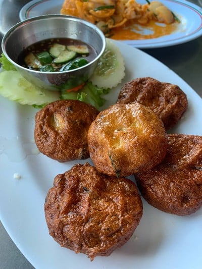 เรือนอาหารทะเลวังมุข