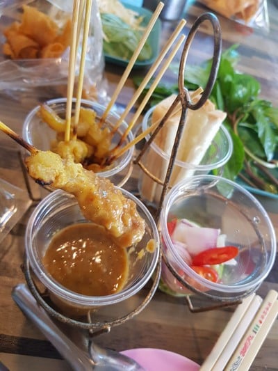 เมนูของร้าน กรุงเก่า"เตี๋ยวเรือ" ริมคลองมะขามเรียง สาขาใหญ่ริมคลองมะขามเรียง ต้นตำหรับ