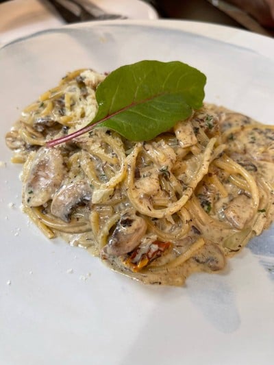 Spaghetti Black Truffle with sundried Tomato