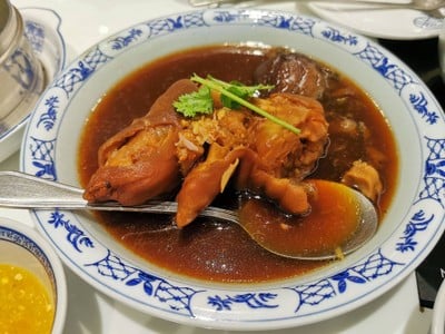 เมนูของร้าน เอี่ยวไถ่ สุกี้โบราณ ซีคอนสแควร์