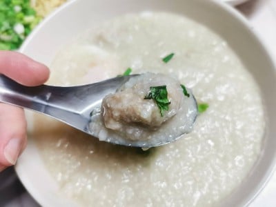 เมนูของร้าน โจ๊กแม่ณี โจ๊กใส่ใจ ห่วงใยคุณภาพ หน้าวัดดอกไม้