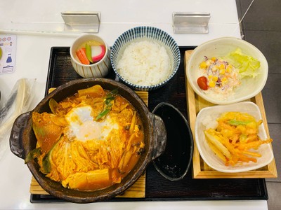 บูตะ กิมจิ นาเบะ ไคเซกิ