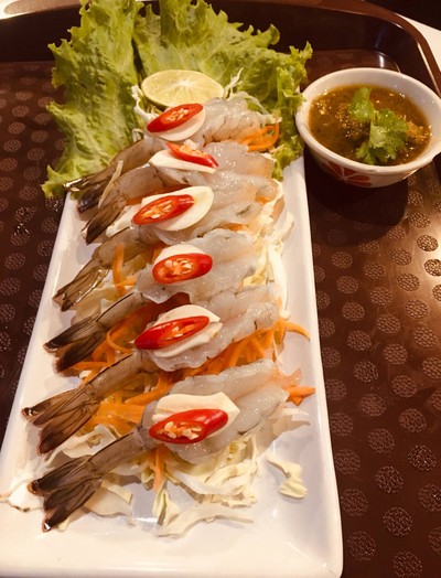 อาหาร หรือ เครื่องดื่ม