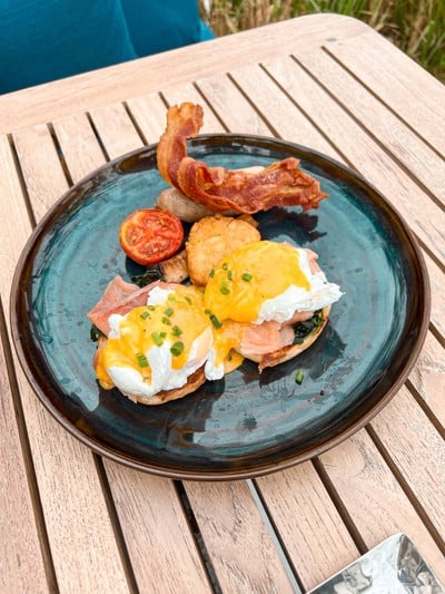 Smoked Salmon Egg Benedict