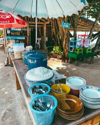 ปอเล บุฟเฟ่ต์ขนมจีน บางมะขาม บางมะขาม เกาะสมุย