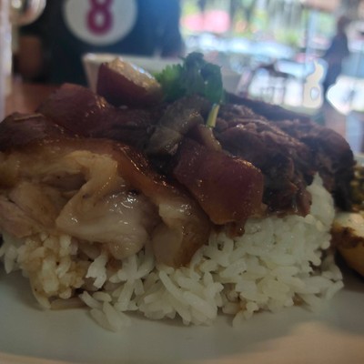 อาหาร หรือ เครื่องดื่ม