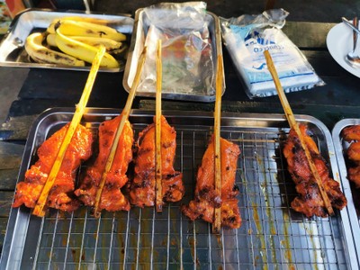 อาหาร หรือ เครื่องดื่ม