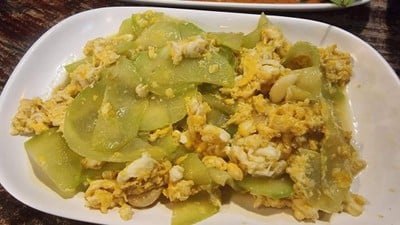 มะระผัดไข่