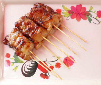 หมูปิ้ง 10 ไม้ (10 Sticks)