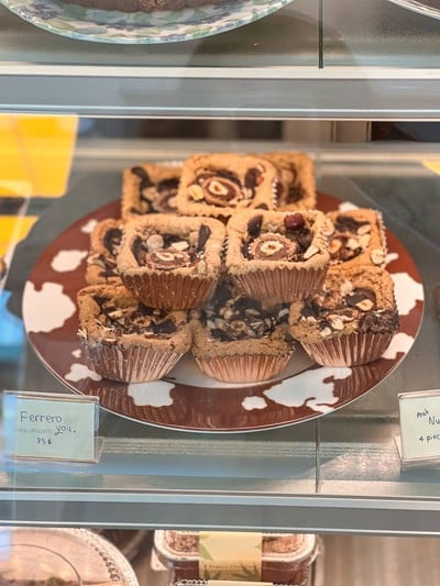 Ferrero u 1 pieces