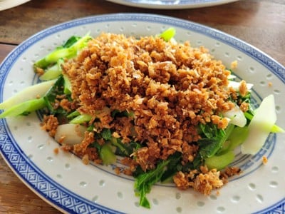 คะน้าปลาเค็ม