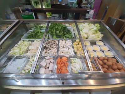 อาหาร หรือ เครื่องดื่ม